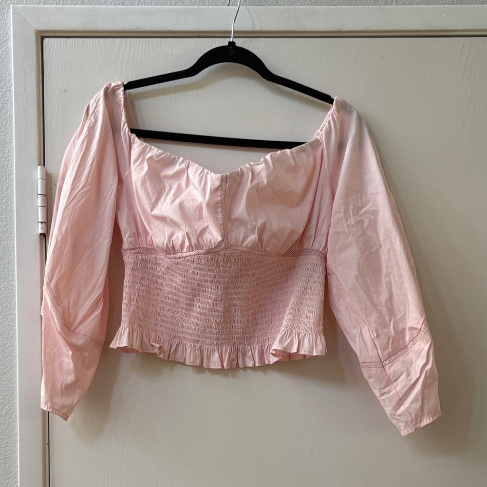 Guess Light Pink Off-Shoulder Blouse